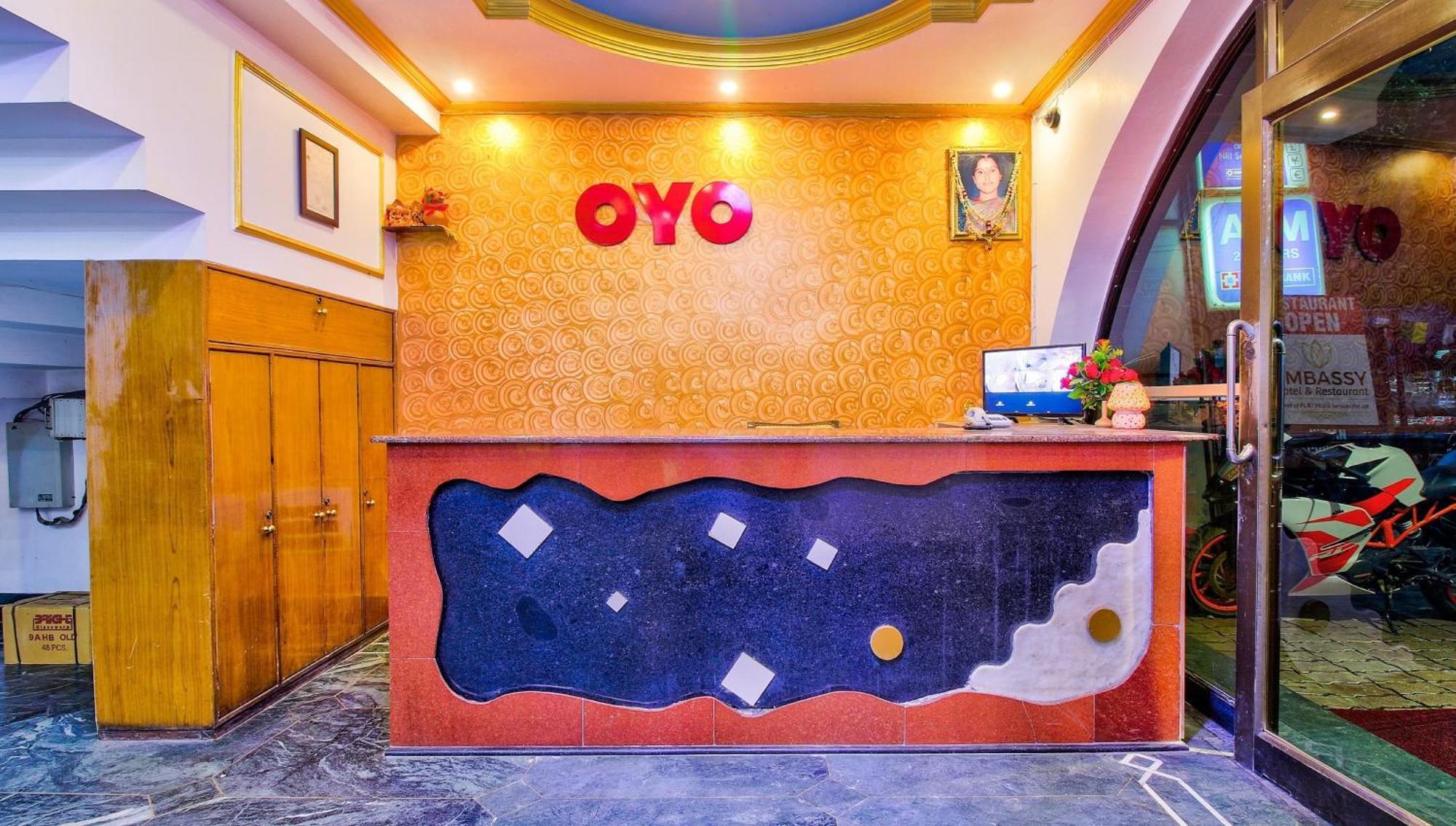 בודהגאיה Hotel O Embassy מראה חיצוני תמונה